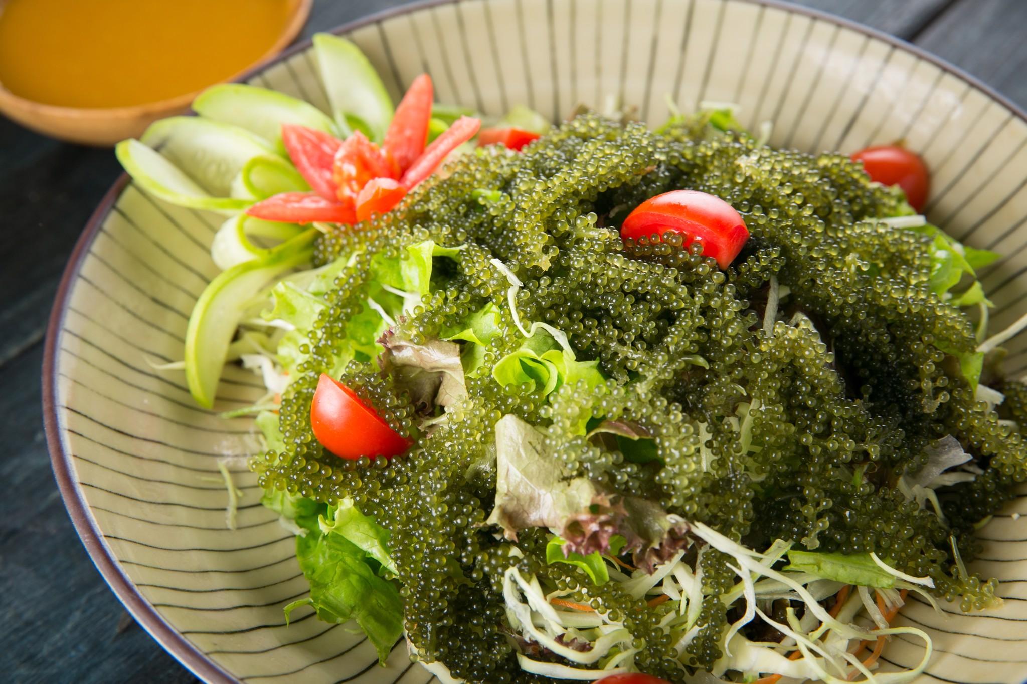 Top 4 bước đơn giản làm salad rong nho ngon lạ đặc biệt Top 4 bước đơn giản làm salad rong nho ngon lạ đặc biệt