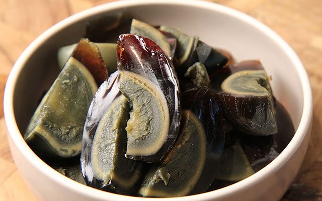 Top 3 bước làm trứng bắc thảo đơn giản nhất tại nhà Top 3 bước làm trứng bắc thảo đơn giản nhất tại nhà