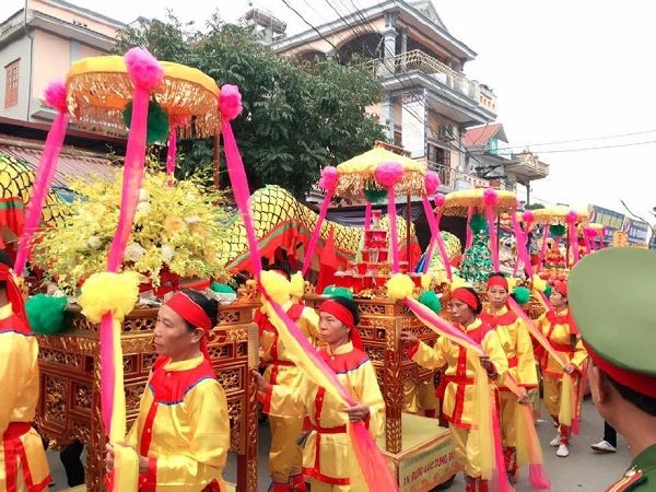 Lễ hội Phủ Dầy