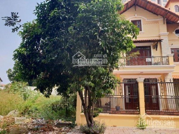 Biệt thự đường Số 40, Bình An