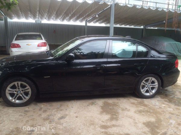 CHO THUÊ XE TỰ LÁI HẠNG SANG BMW 320I ĐỜI 2018
