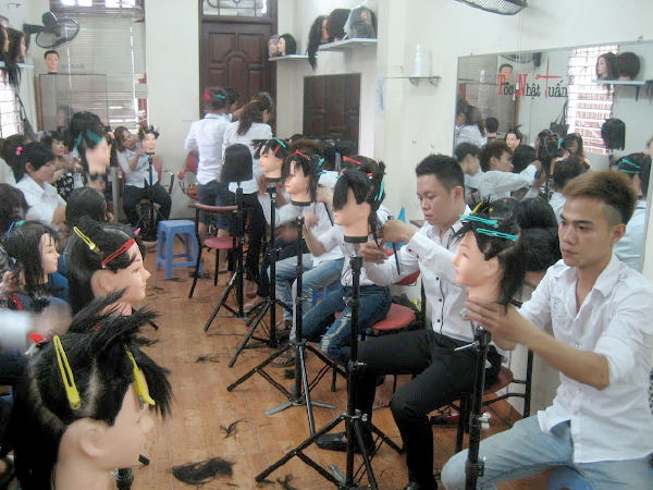 Trường nghề Hand Việt