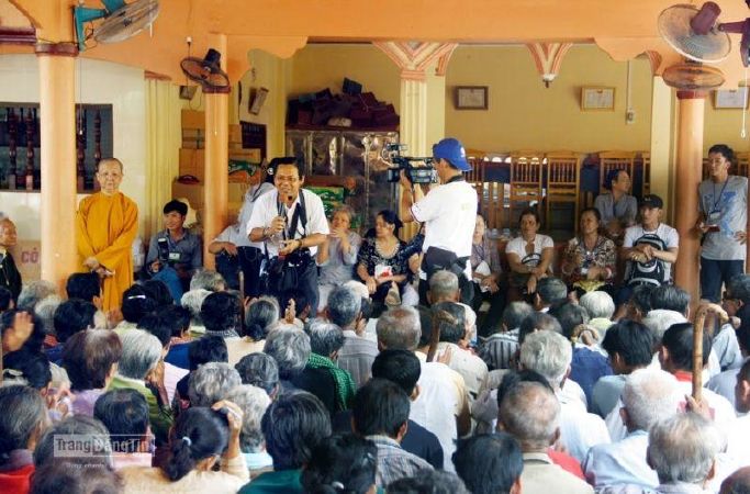 Đoàn từ thiện Minh Tâm