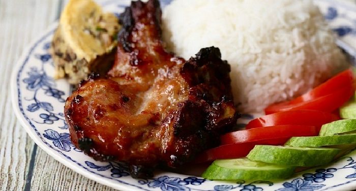 Quám cơm tấm sườn to đường Kim Mã