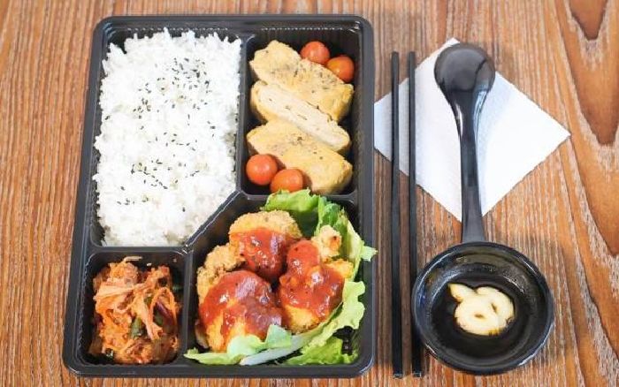 Quán cơm Obento