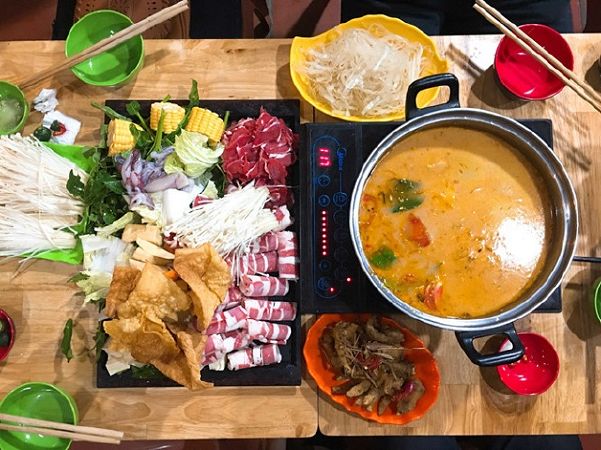 Lẩu Xuân Gà Hà Đông