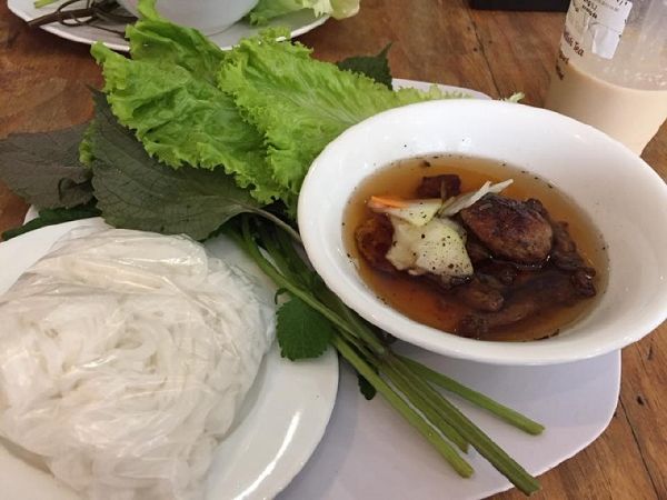 Bún chả Hà Nội ở tphcm 145 Bùi Viện