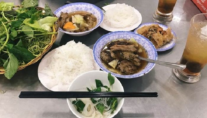 Bún chả Hà Nội ở tphcm Hồ Gươm