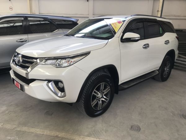 Toyota Fortuner V (4x2) 2017