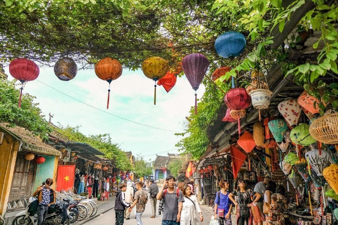 Tham quan phố cổ
