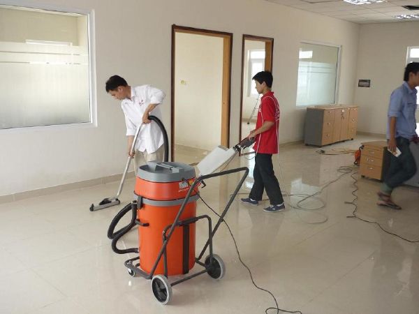 Công ty vệ sinh công nghiệp Hòa Mỹ
