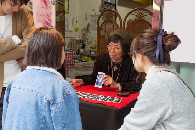 Wichita – The Tarot Café