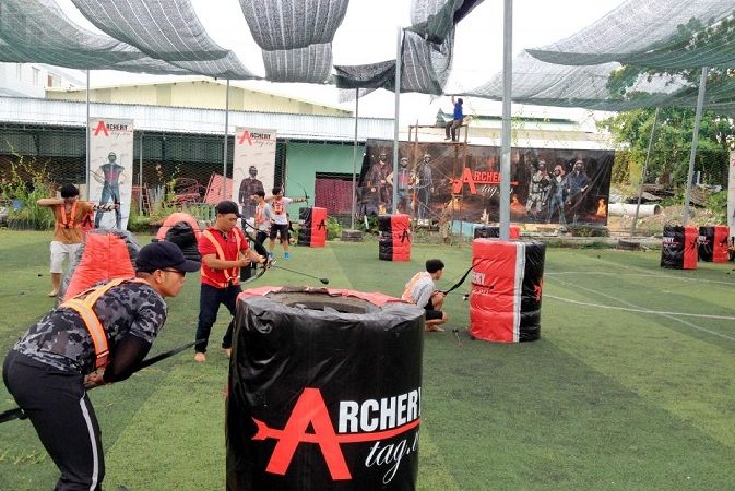 Các địa điểm vui chơi ở tphcm - Bắn cung đối kháng