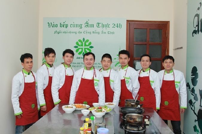 Trường dạy nấu ăn ẩm thực 24h