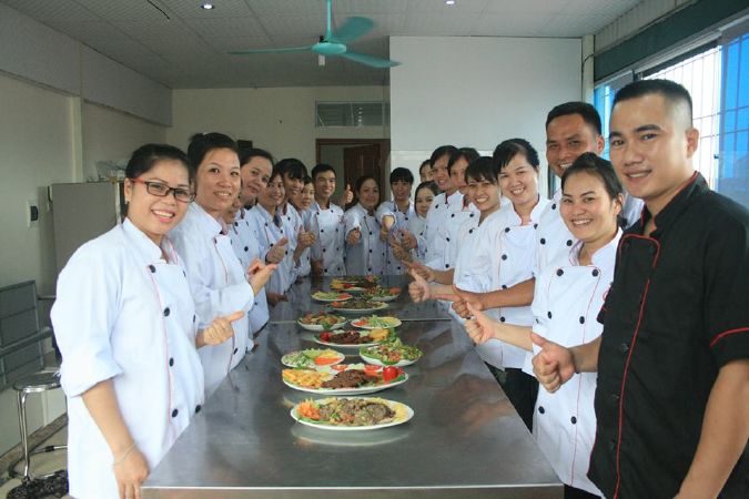 Trường trung cấp Công nghệ và Quản trị Đông Đô