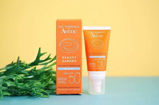 Avène Eau Thermale Très Haute Protection Very High Protection Emulsion SPF 50+