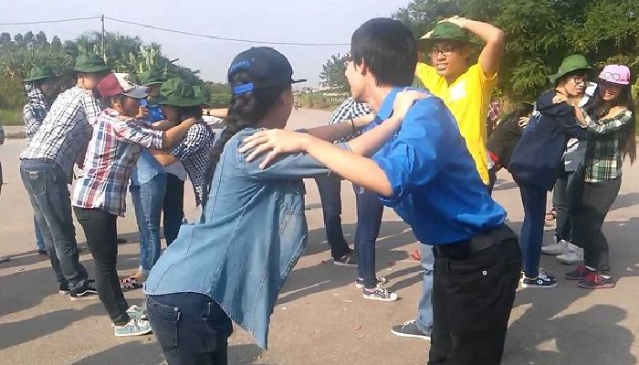 Trò chơi trung thu tập thể - Cam quýt mít dừa