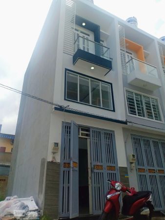 Nhà mới xây đường Lê Văn Lương