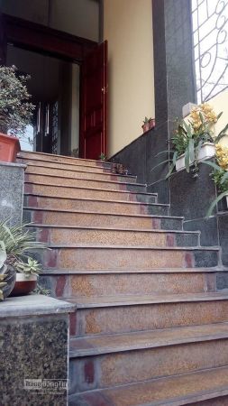 Nhà tại phố Bạch Mai