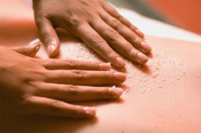 Muối rang làm cho bụng săn gọn lại