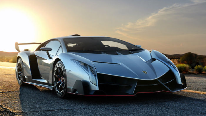 Lamborghini Veneno - 4,5 triệu USD