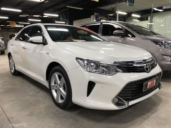 Camry 2.5Q 2016 Màu trắng