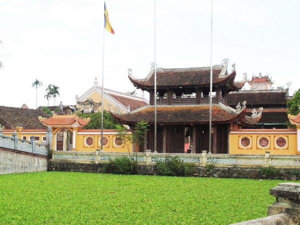Chùa Sùng Nghiêm Diên Thánh (Thanh Hóa)