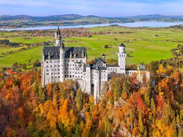Lâu đài Neuschwanstein, Đức
