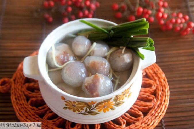 Chè bột lọc heo quay