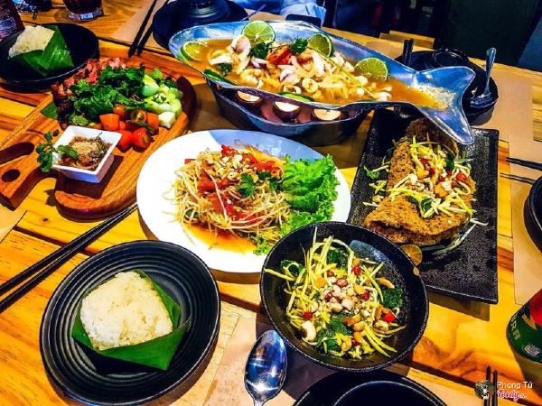 Thai Blah Blah