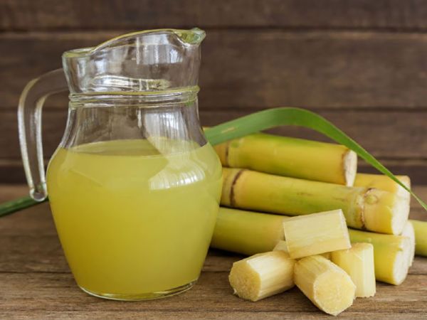 Uống nước ép mía