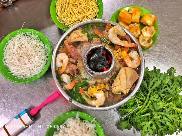 Lẩu cá Dân Ích