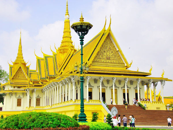 Chùa Vàng – Chùa Bạc