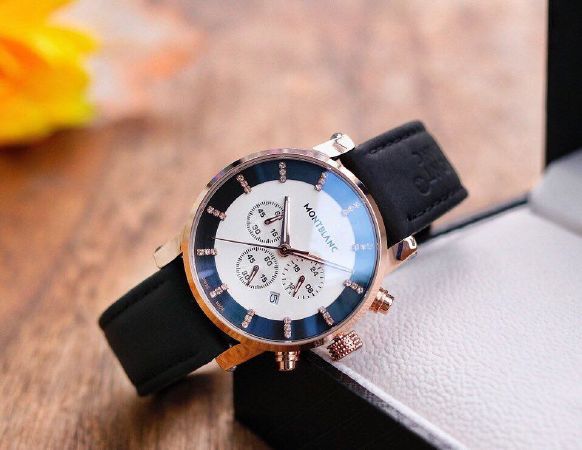 Đồng hồ MontBlanc