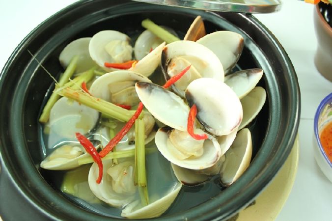 Ốc Đêm Nha Trang - 185 Trần Não, P. Bình An, Quận 2,
