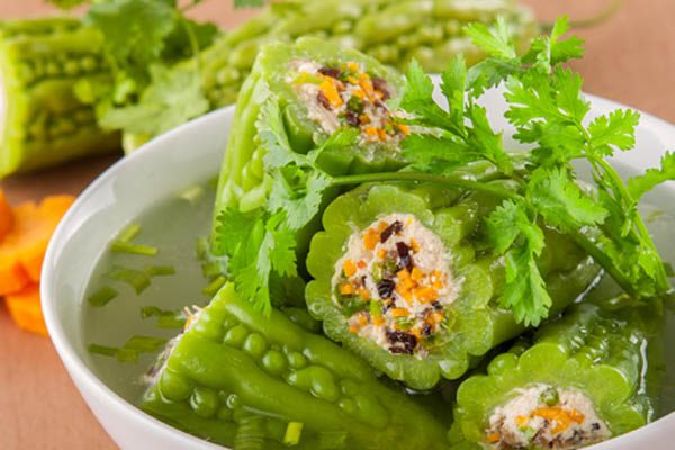 Canh khổ qua nhồ đậu hủ