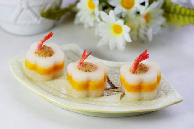 Củ cải nhồi tôm thịt hấp