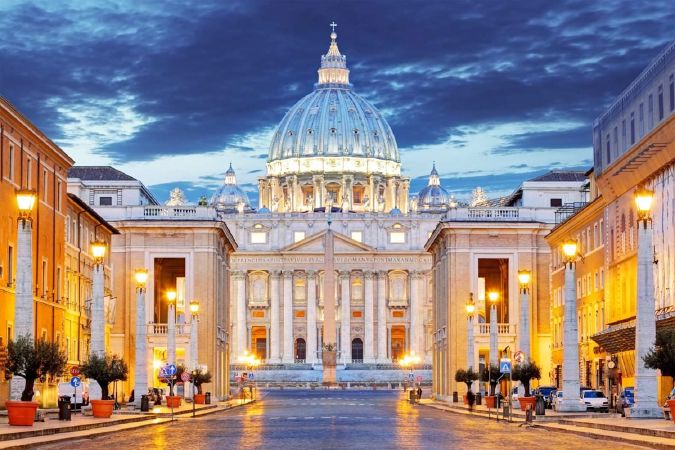 Vương cung thánh đường St. Peter, Thành Vatican