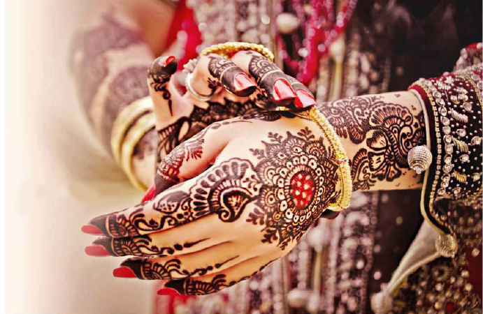Vẽ Henna