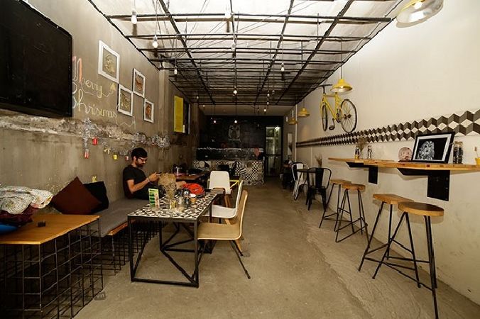 ICON Coffe & Tea Leaf