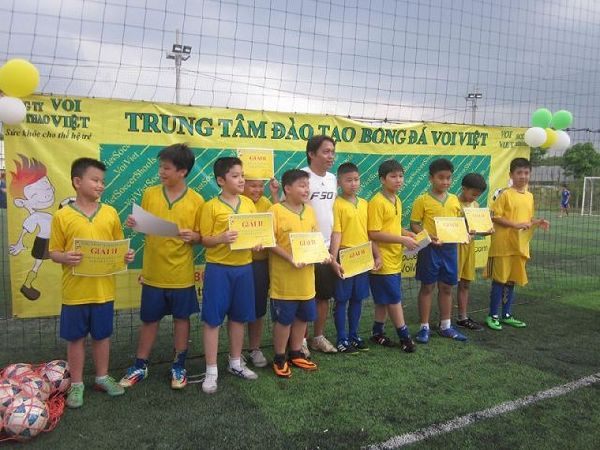 Trung tâm dạy bóng đá Voi Việt