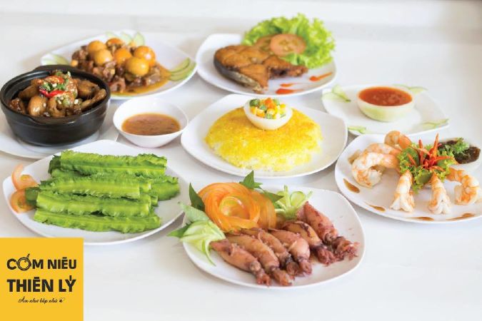 Cơm Niêu Thiên Lý