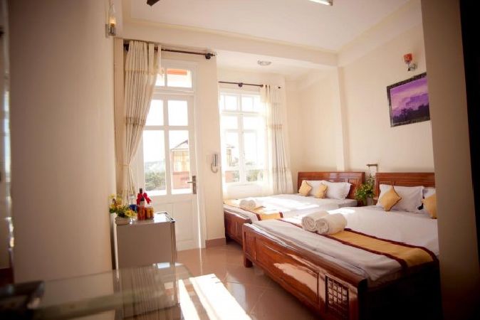 Khách sạn Đăng Uyên