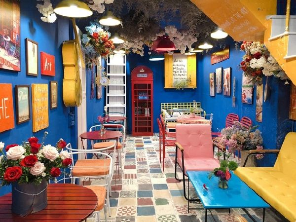 Bonjour Cafe The Art