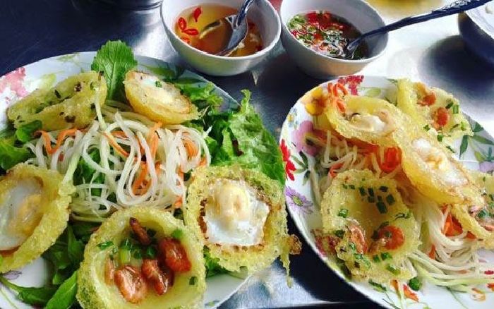 Bánh căn Thủ Khoa Huân