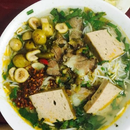 Bún bò Nguyệt