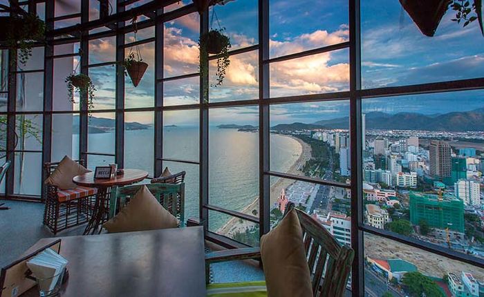 Chef’s Club Skylight