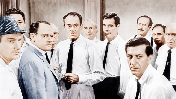 12 Angry Men – 12 người đàn ông giận dữ (1957)