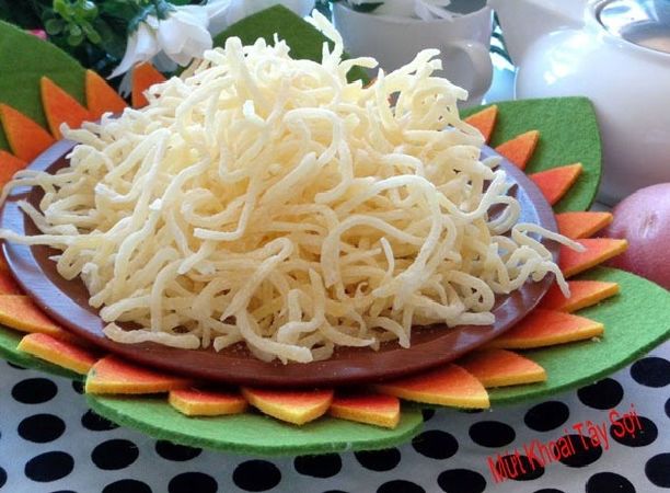 Cách làm mứt khoai tây sợi