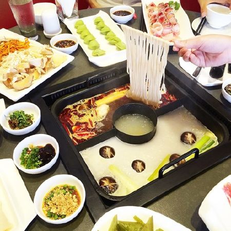 Lẩu Hồng Kông tại Hutong